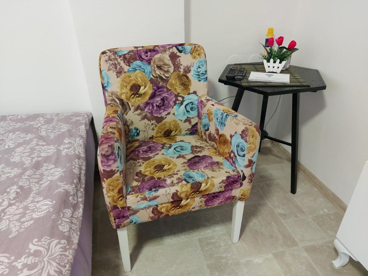 Lovely, Neat And Quite Apartment Dalia, Private Parking 사라예보 외부 사진